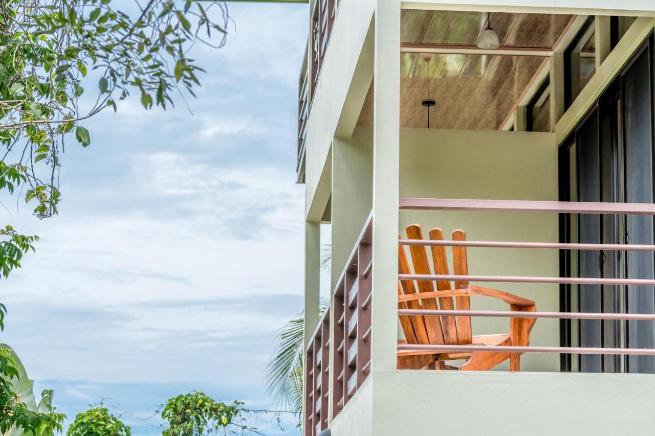 Sea Tower Hotel Puerto Viejo de Talamanca Exteriör bild